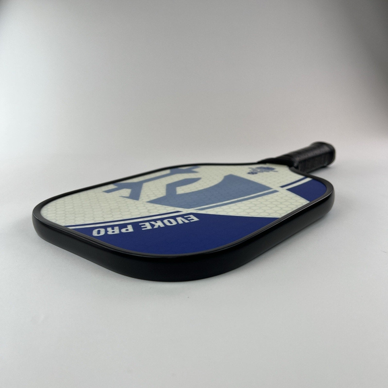 Onix Evoke Pro 16 mm Pickleball Paddle - NEW