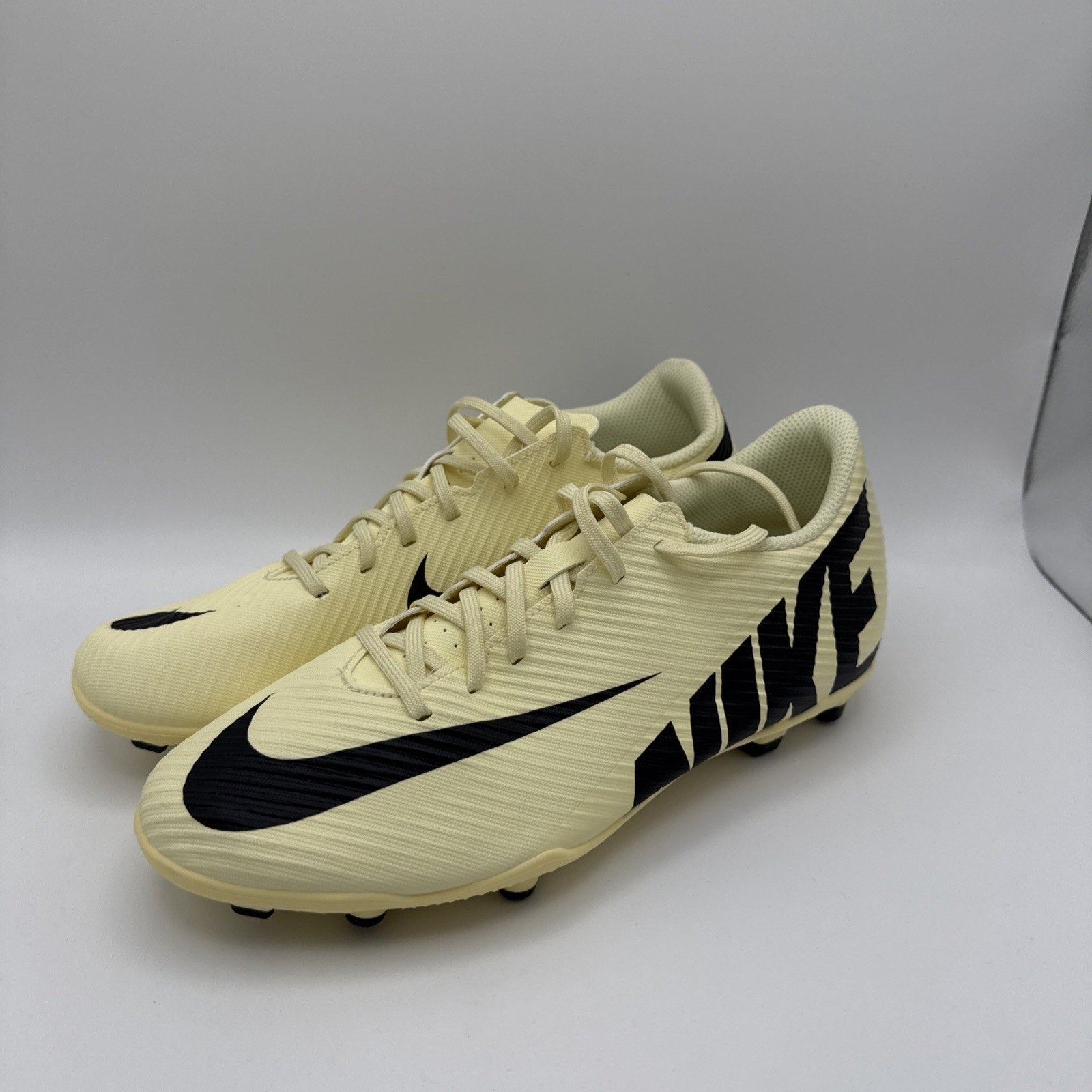 Nike Mercurial Zoom Vapor 15 Club FG Lemonade Cleats DJ5963-700 Men's Size 6
