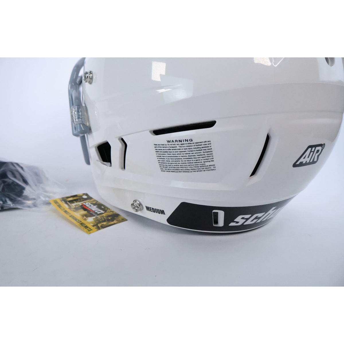 Schutt 2026 F7 Air Youth Medium White Football Helmet NOCSAE NEW Read #74