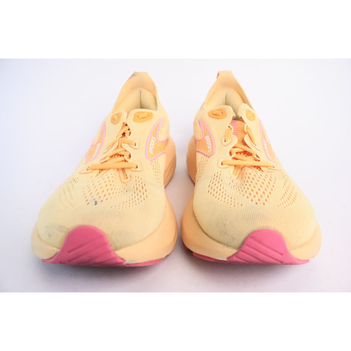 Brooks Ghost Max 3 ‘Apricot/Super Pink Women’s Size 9.5 Running 1204571B876 #162