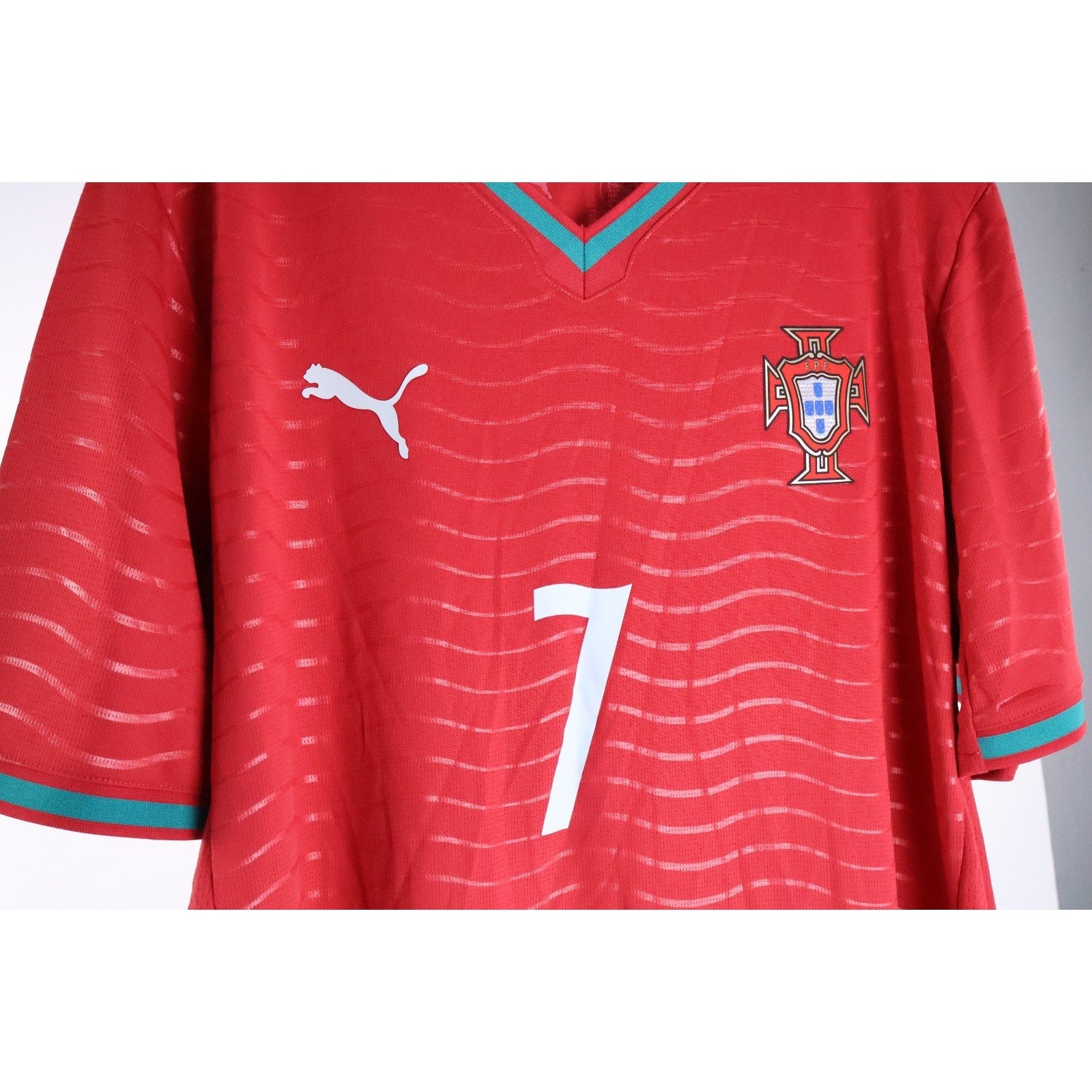 Cristiano Ronaldo Portugal Puma 2026 Home Authentic CR7 Red - NWOT - Size XL