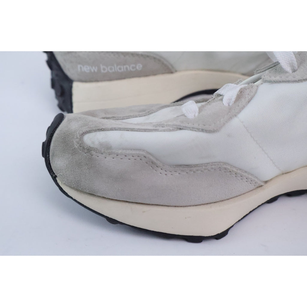 New Balance 327 Boys Size 3.5 Sea Salt White Black Running Shoes NEW Read #19