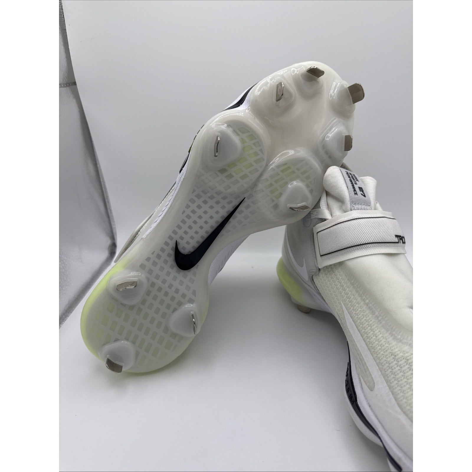 Nike Force Zoom Trout 8 Elite Metal Baseball Cleats Mens 13 White Volt Lace Up