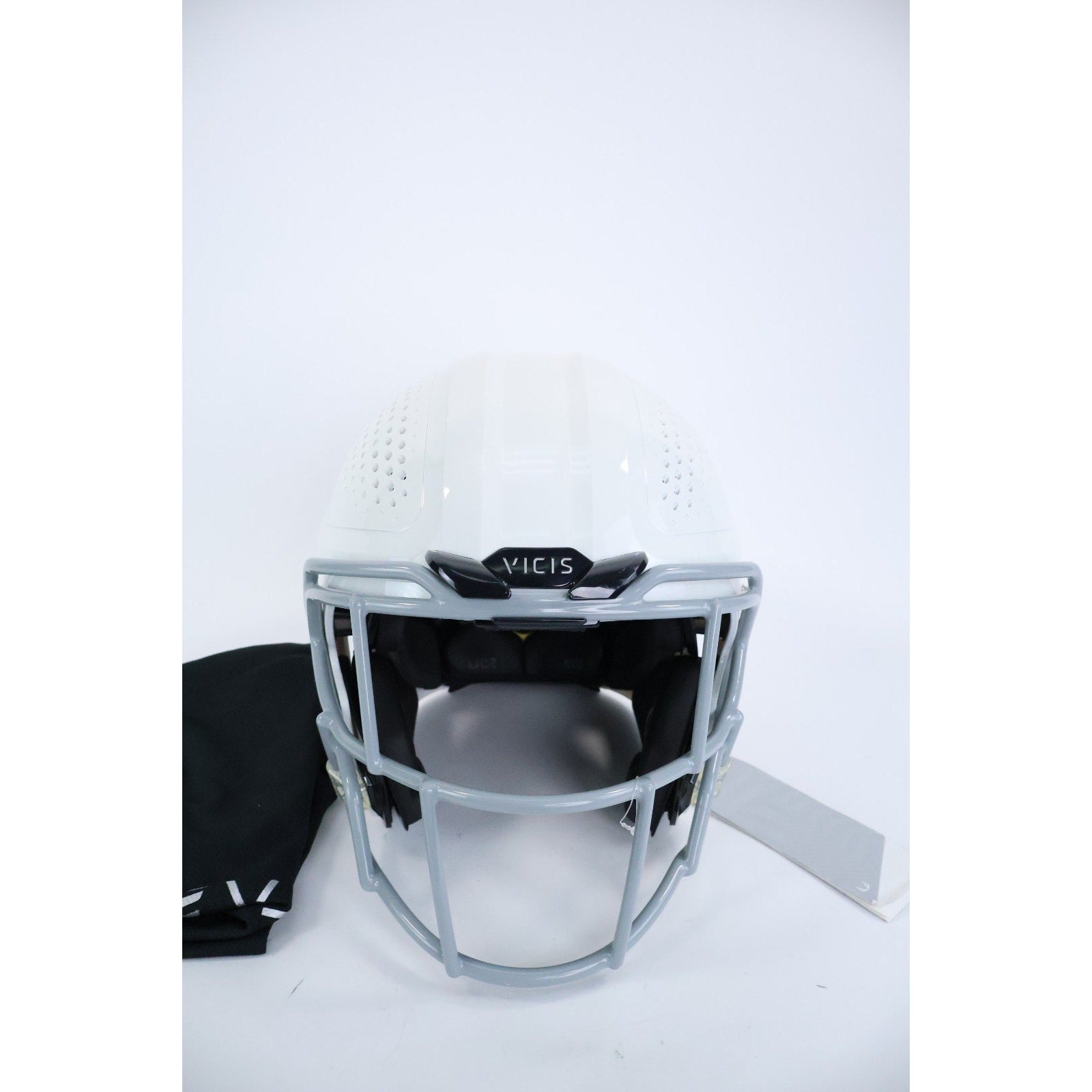 VICIS ZERO2 / Football Helmet 2025 / White / Youth Large / New With Bag / READ