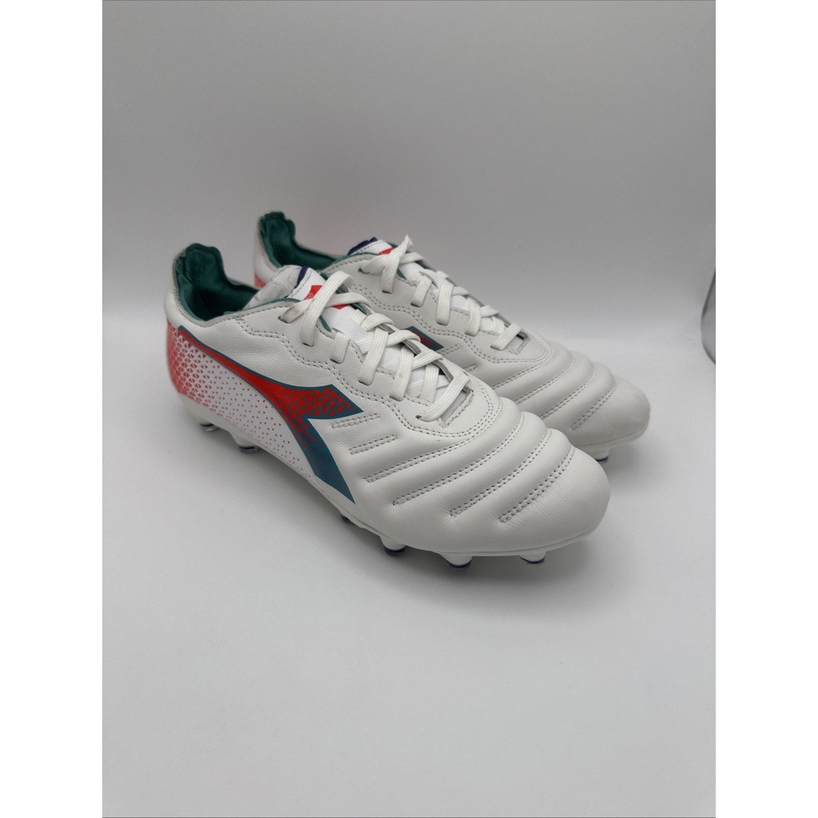 Diadora Brasil Elite GR LT W LP12 Size 8 Womens White Blue Red Soccer Cleats