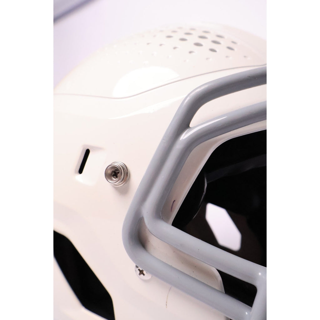 VICIS ZERO2 / 2025 Football Helmet / White / Youth Medium / READ INV#62