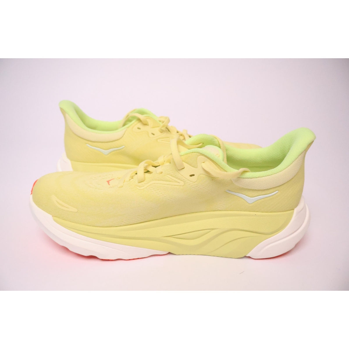 Hoka One One Arahi 8 Women’s Us Size 9 (B) 1168691-SYZ New Read #164