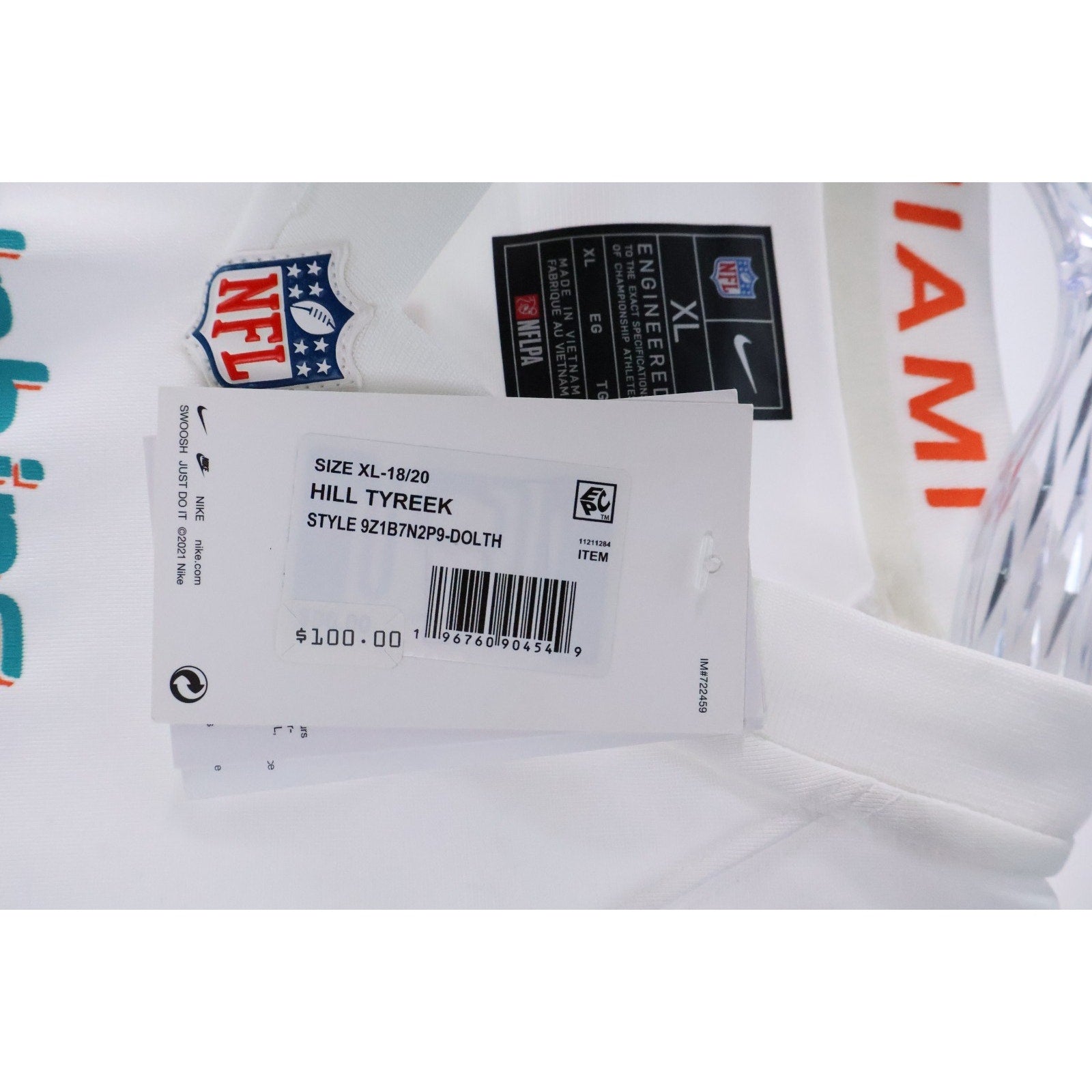 Nike Miami Dolphins Tyreek Hill White Jersey Youth XL 18/20 NFL #10 NEW Read