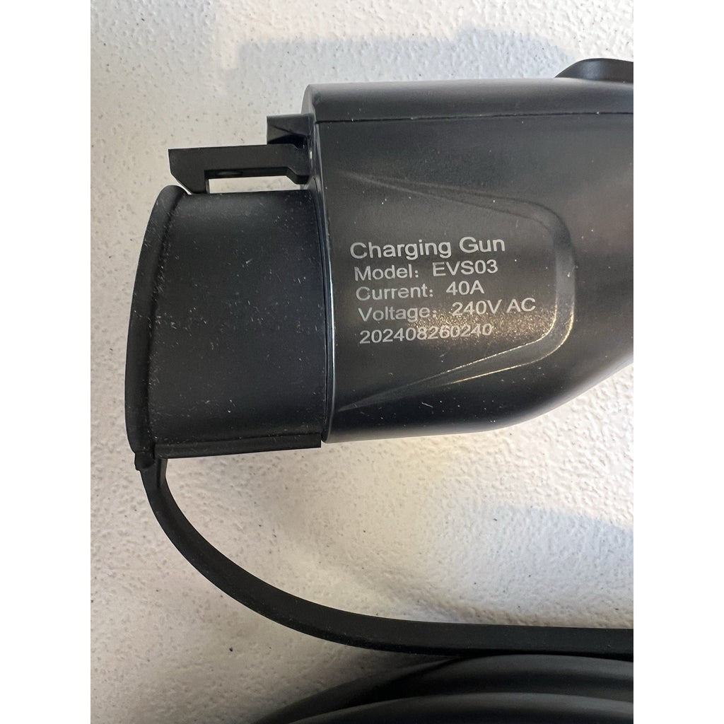 Battery Tender eCharge 40 AMP EV Charger Level 2 Mounted Indoor Outdoor READ