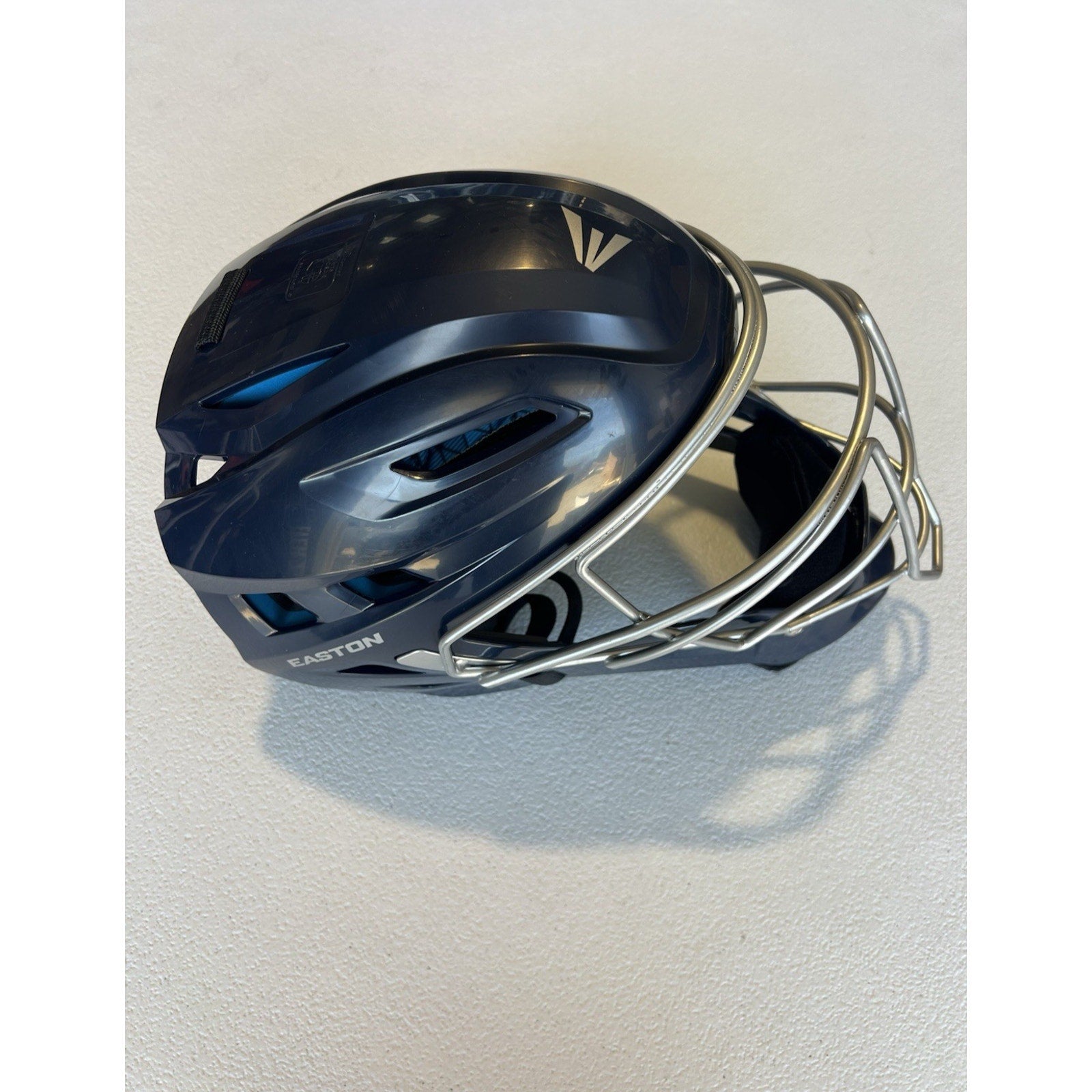 Easton Set Gametime Elite 3 Catcher's Leg Guards Helmet Adult 15+ Navy NEW Read