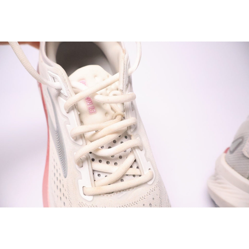 Brooks Glycerin 23 Womens Sz 7.5 White Gray Athletic Running Shoes Sneakers #193