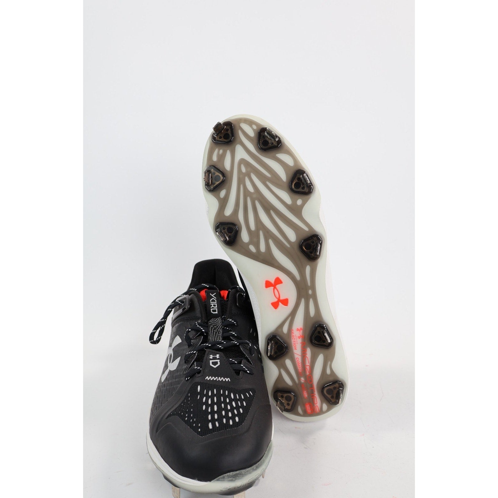 Under Armour Men's Yard Low MT Sz 14 Baseball Softball Cleats 3025592-001 Black