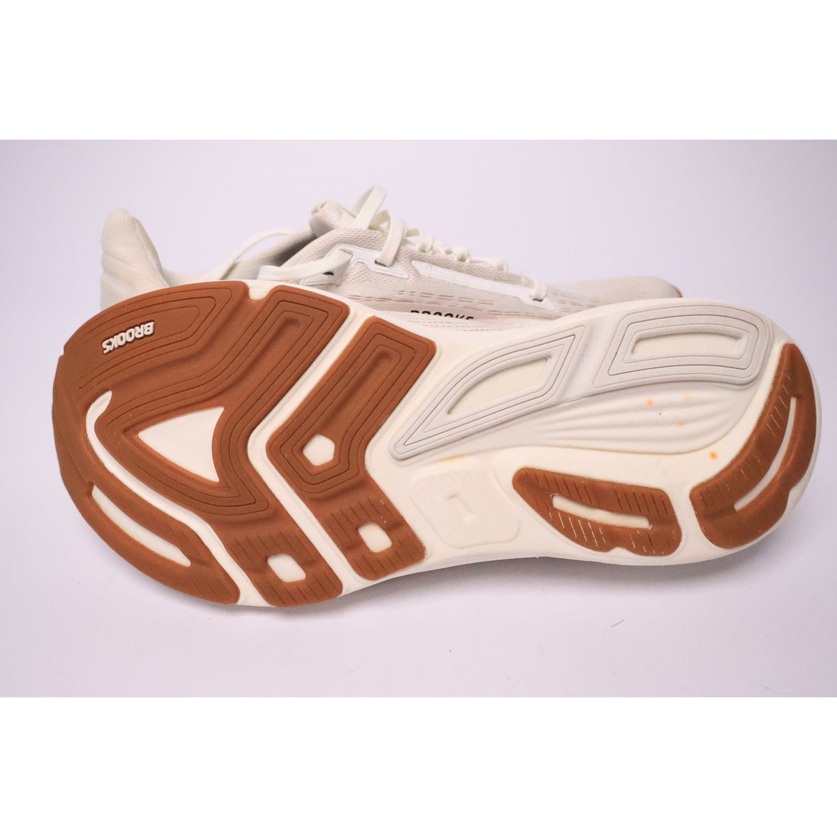 Brooks Women's Revel 8 Comfort Size US 9.5 New Read #180