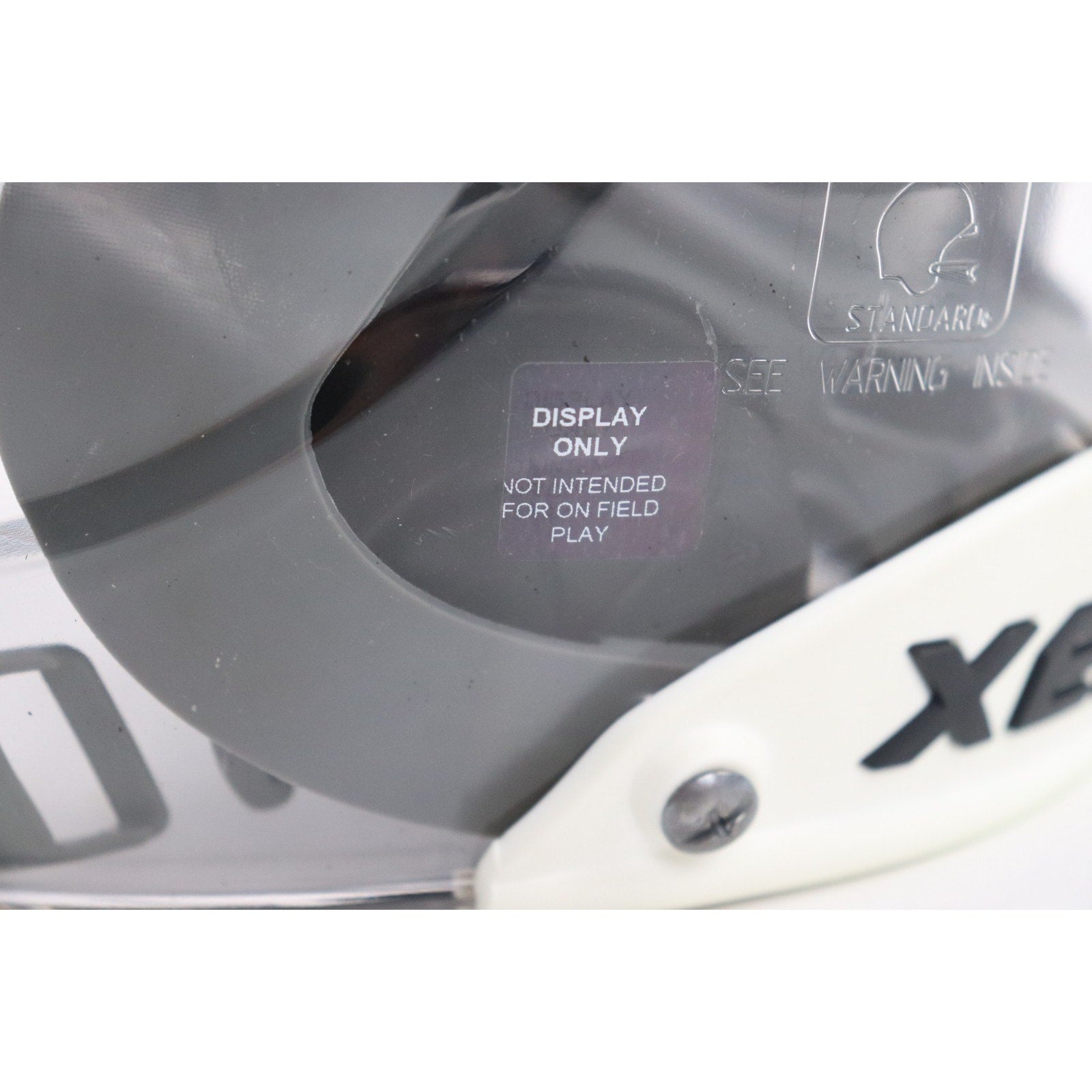 UNIQUE PIECE Xenith X2E+ Adaptive / 2023 / Youth Football Helmet / DISPLAY ONLY