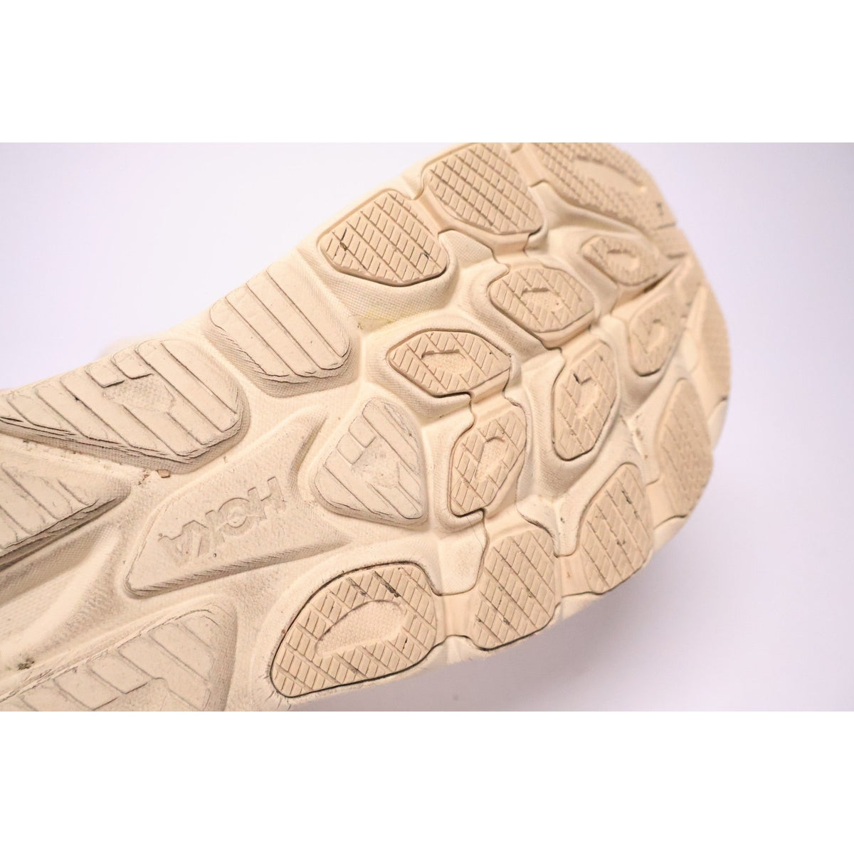 HOKA ONE ONE Clifton 10 Women’s Running Shoes Vanilla Birch Beige 10B READ #175