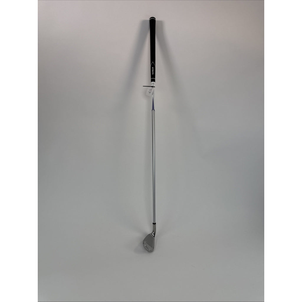 New Strata Ultimate 9 Iron RH W Flex Graphite Shaft INV55