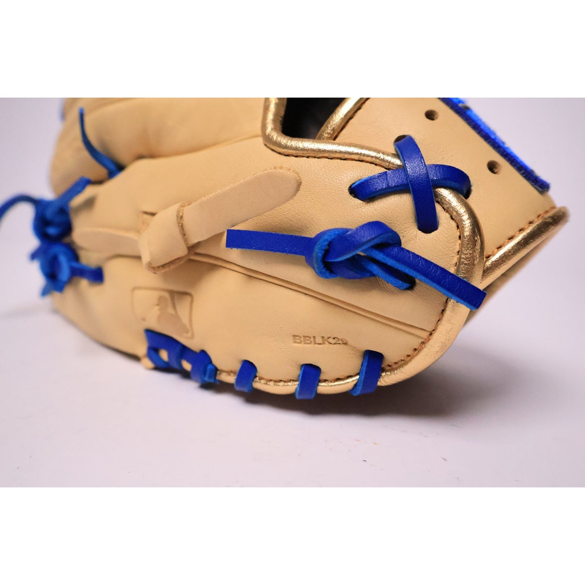 Rawlings 12.75" GG Elite Series Glove-RHT Blonde/Blue Adult #G3
