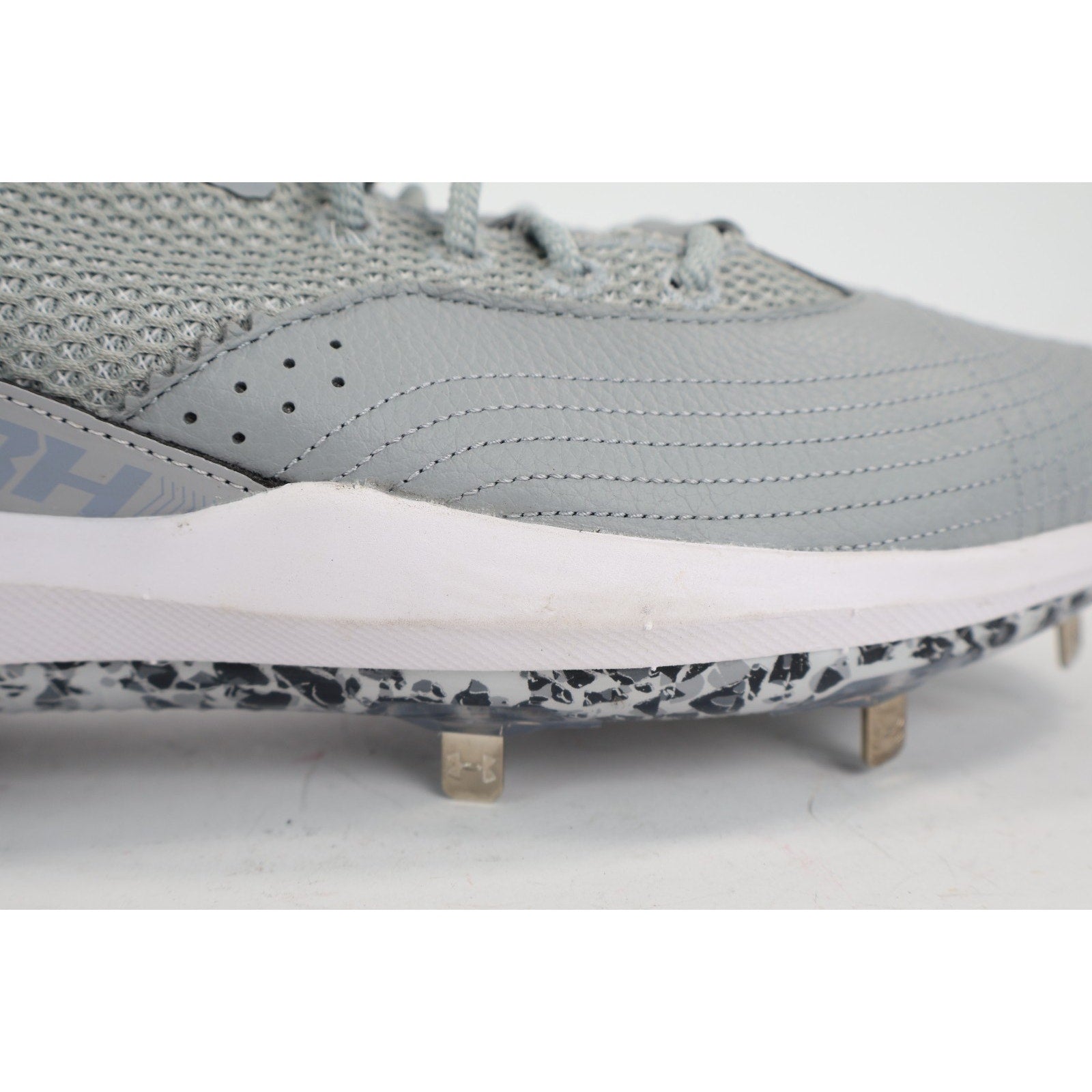 Under Armour Harper 7 Low ST Baseball Metal Cleats Mens Size 14 3025582-101 NEW