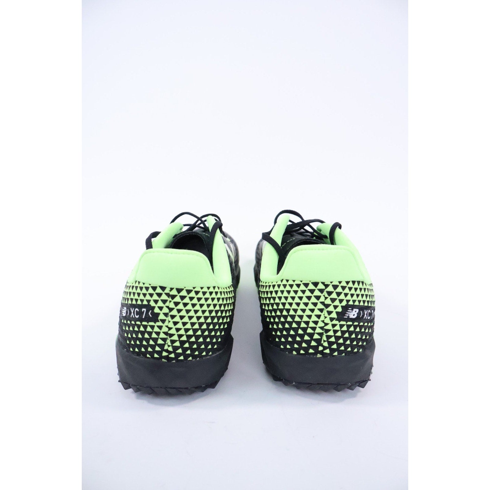 New Balance FuelCell XC7 V5, Black Mint Men's 11.5 Women's 13 No Spikes NEW
