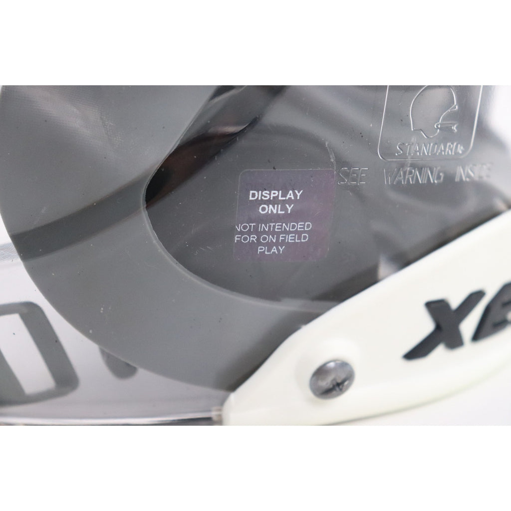 UNIQUE PIECE Xenith X2E+ Adaptive / 2023 / Youth Football Helmet / DISPLAY ONLY