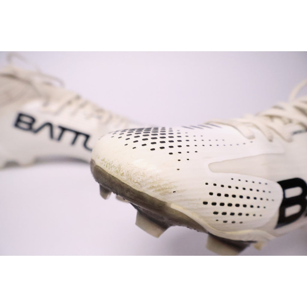 Battle AstroFly Football Cleats Men’s 10 White Black #178