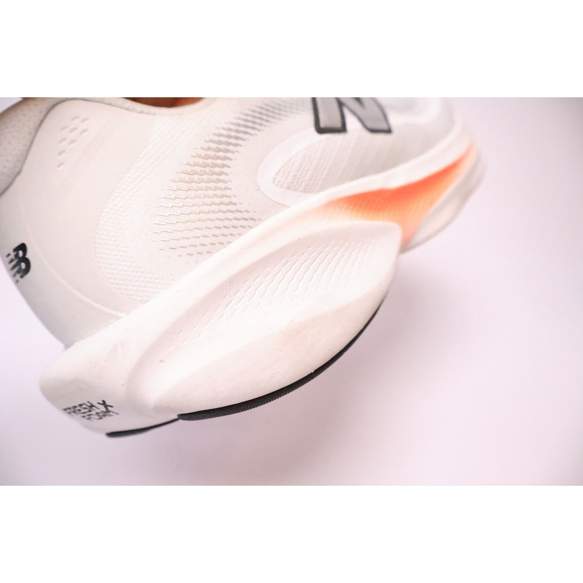New Balance Ellipse 'White/Tangerine' | Men Sizes 12 MELPS60Y New Read #174