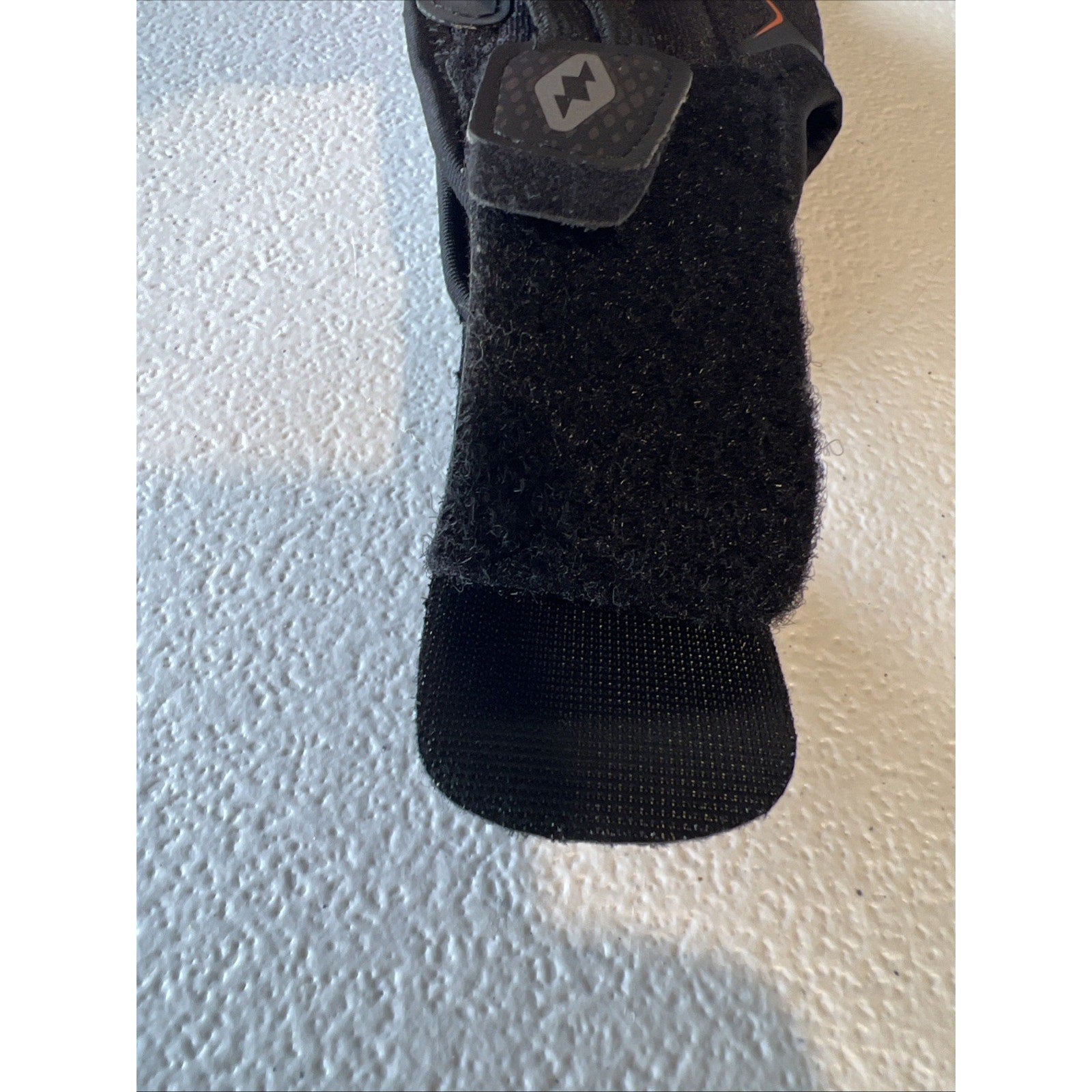 Shock Doctor 847 Ankle Stabilizer - Black - Youth No Box - INV#233