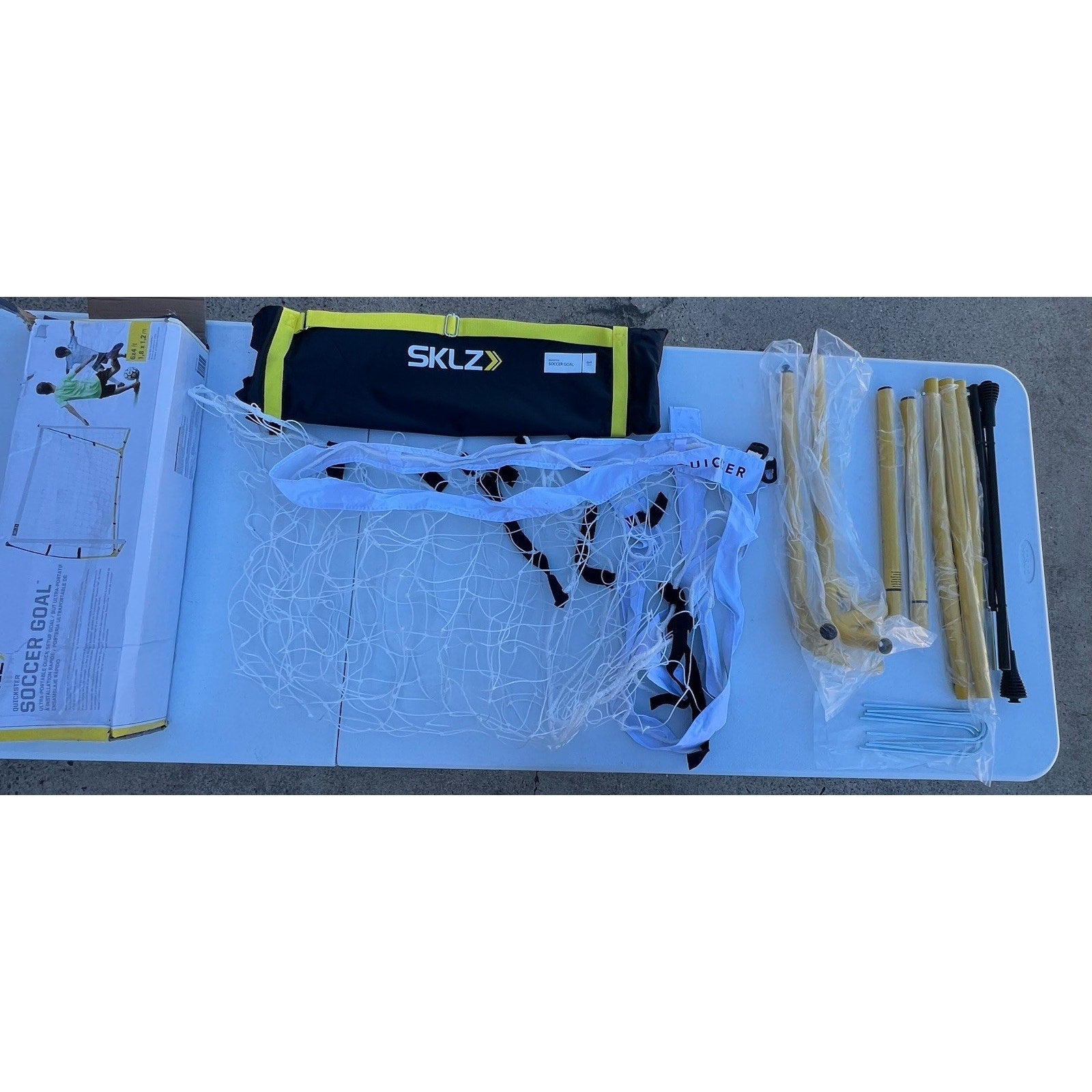 SKLZ Quickster Soccer Goal 6’x4’ Portable Training Net with Carry Bag – New Read