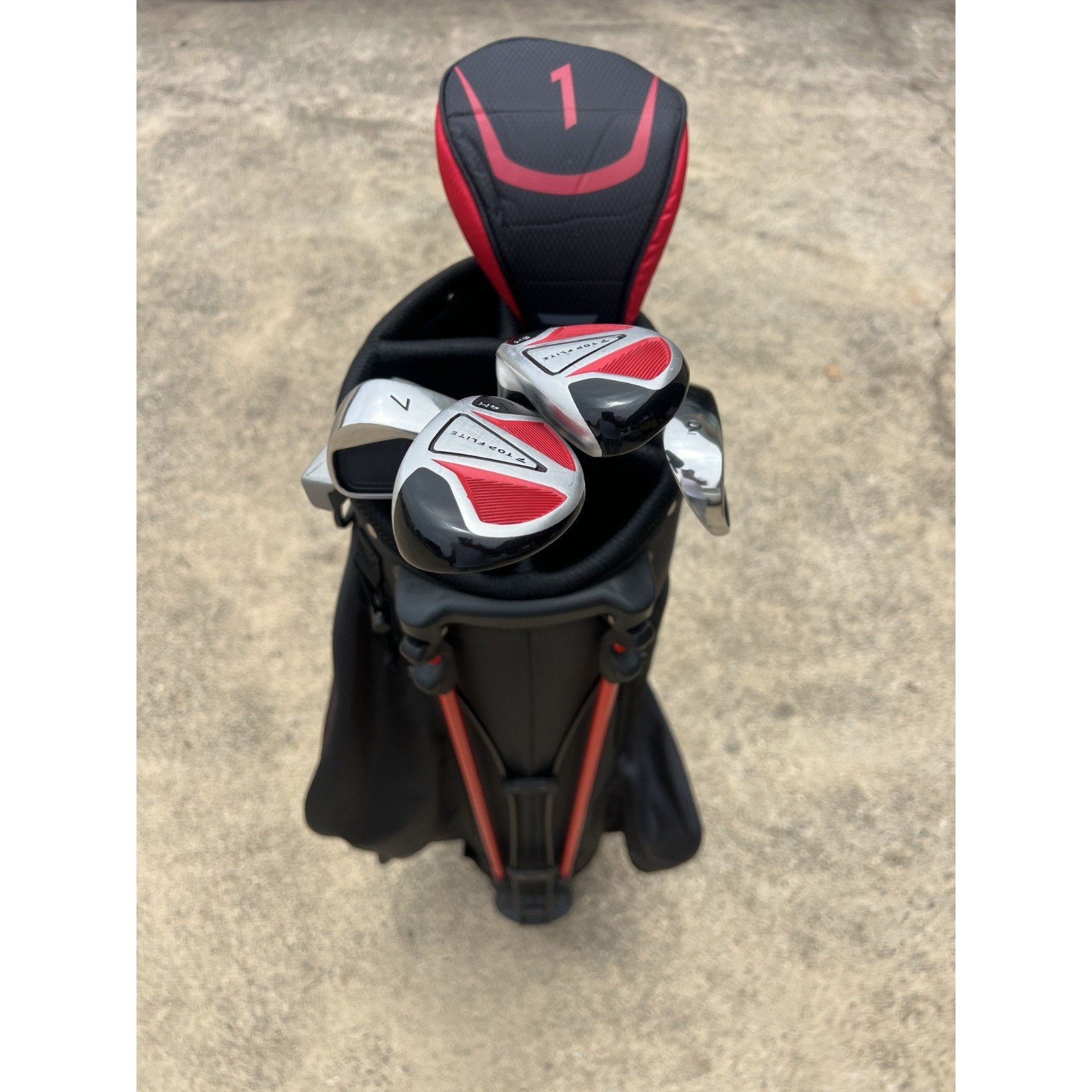 Top Flite Incomplete Golf Club Sets With Bag READ