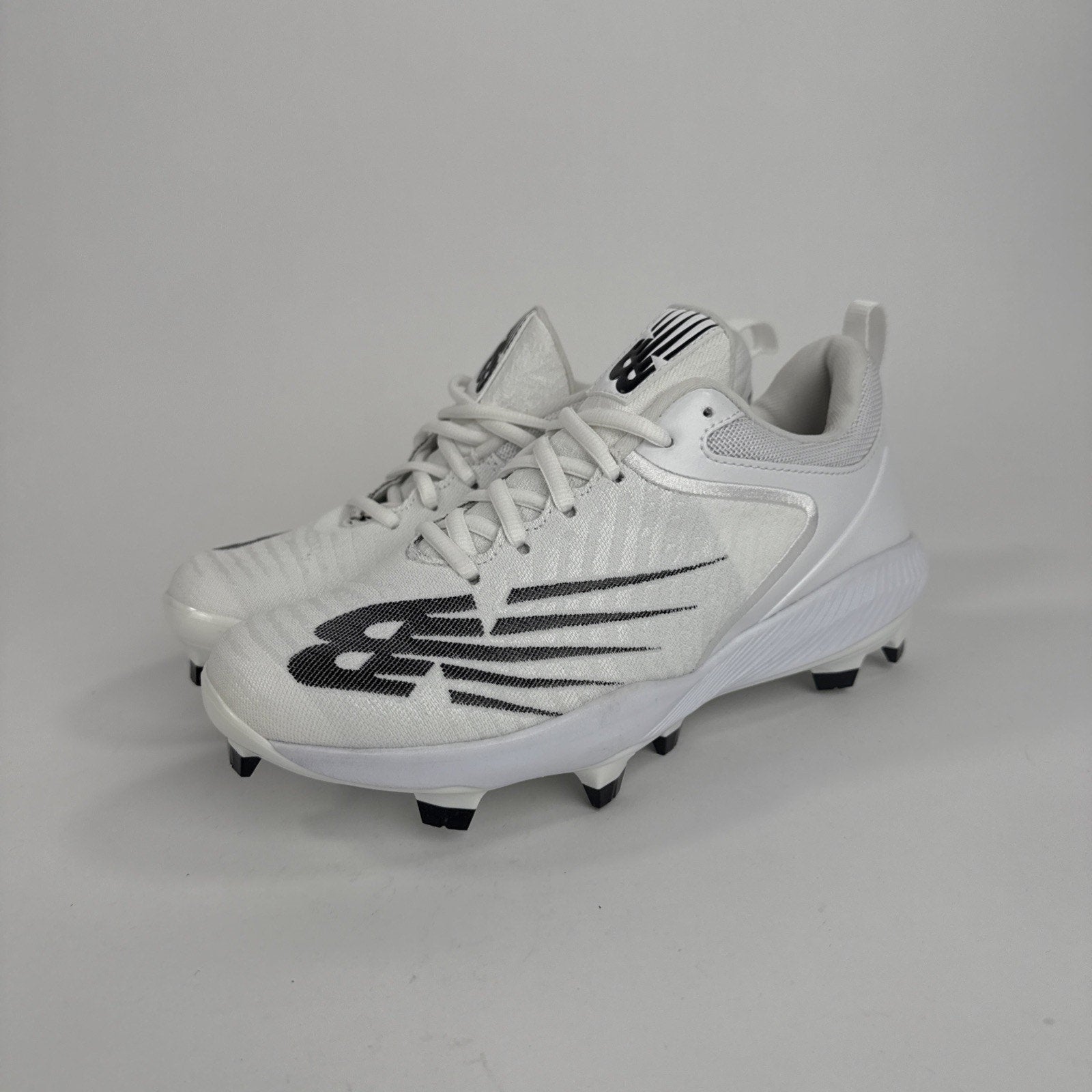 New Balance White FuelCell ,Molded Cleats Men's 7, Baseball Shoes PL4040W6