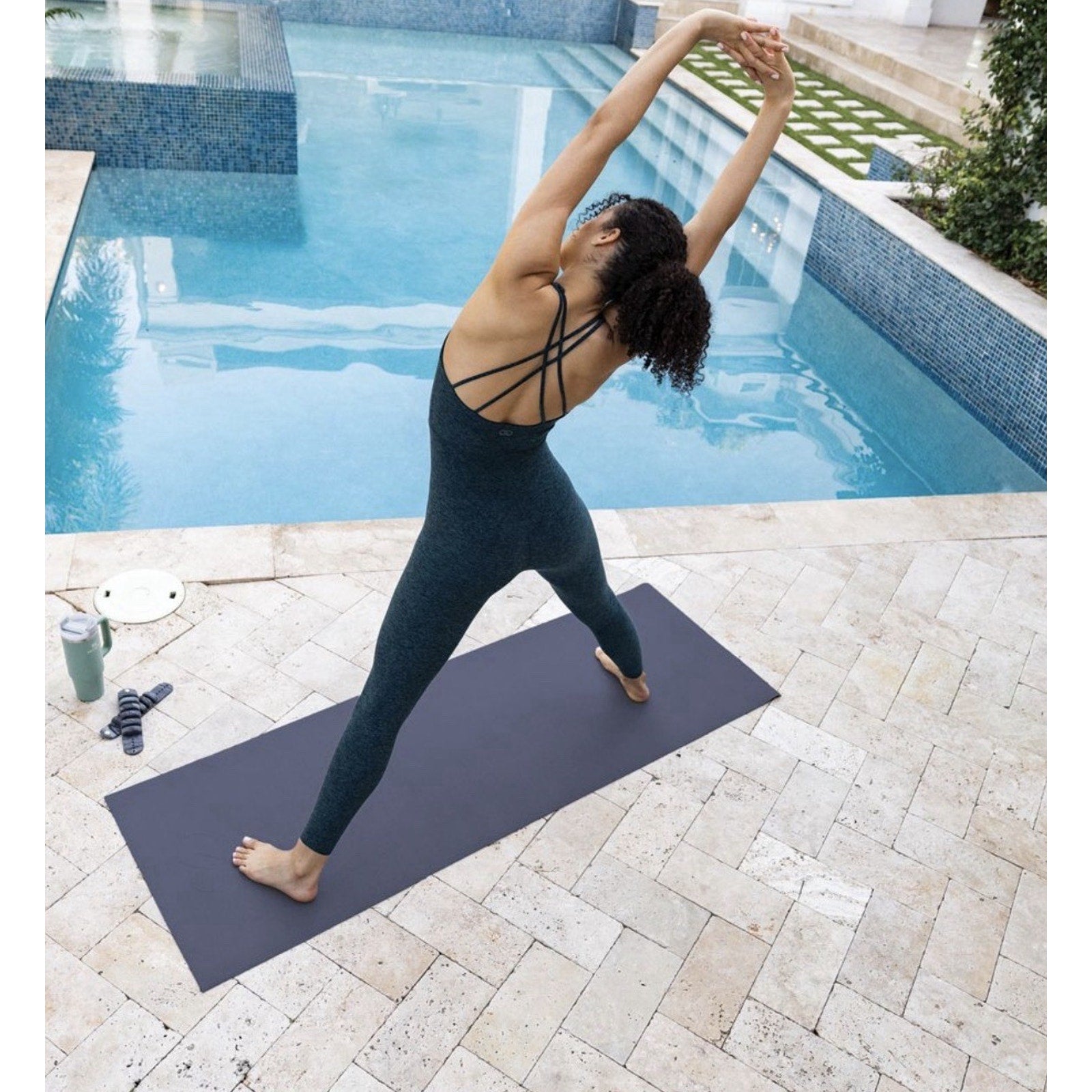 Calia 6MM Premium Cushion Elevated Yoga Mat 71 In x 24 In NEW Never Used