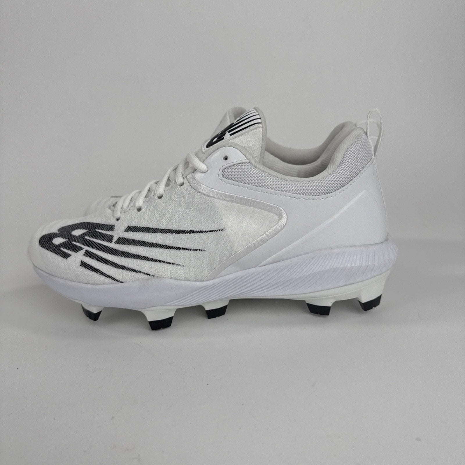New Balance White FuelCell ,Molded Cleats Men's 7, Baseball Shoes PL4040W6