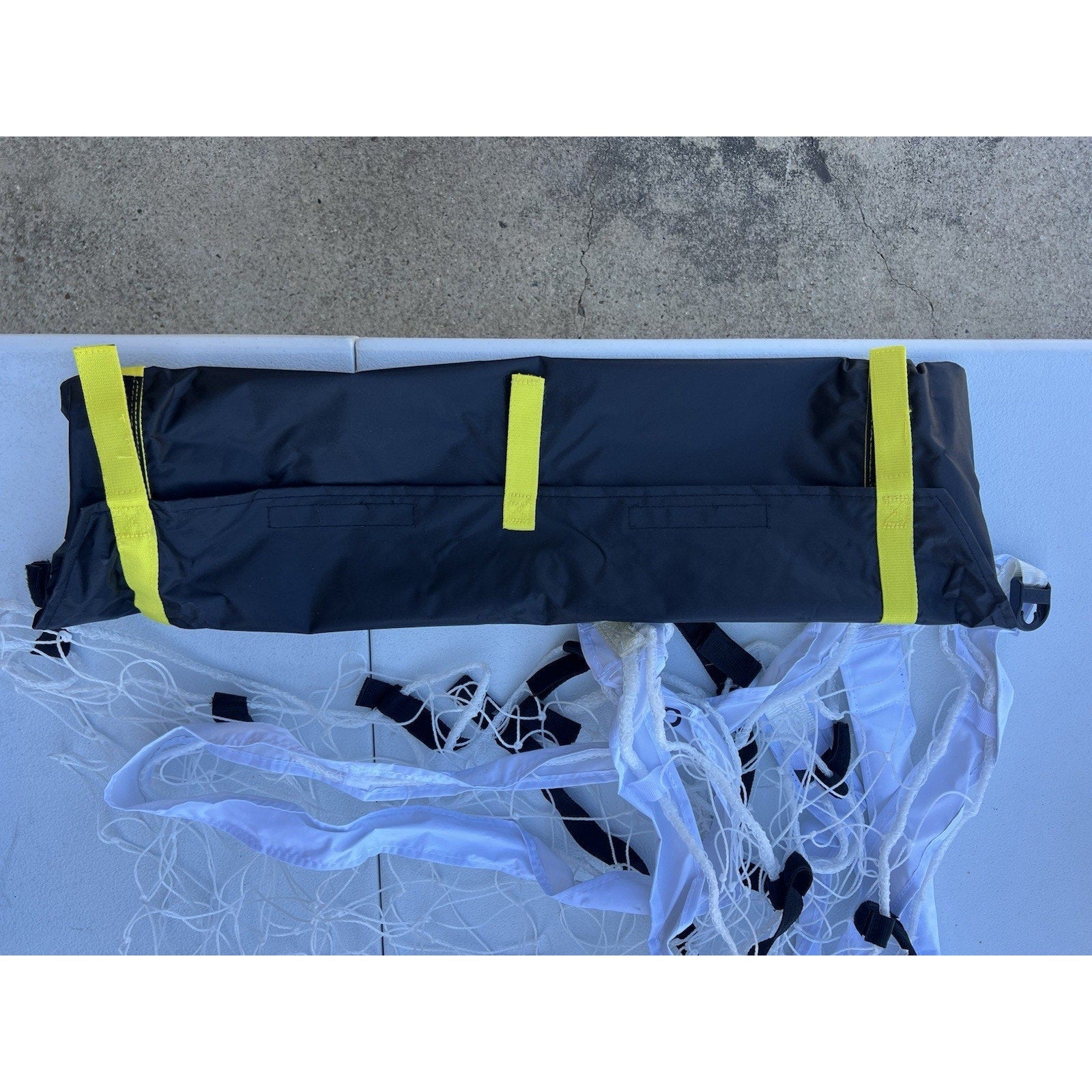 SKLZ Quickster Soccer Goal 6’x4’ Portable Training Net with Carry Bag – New Read