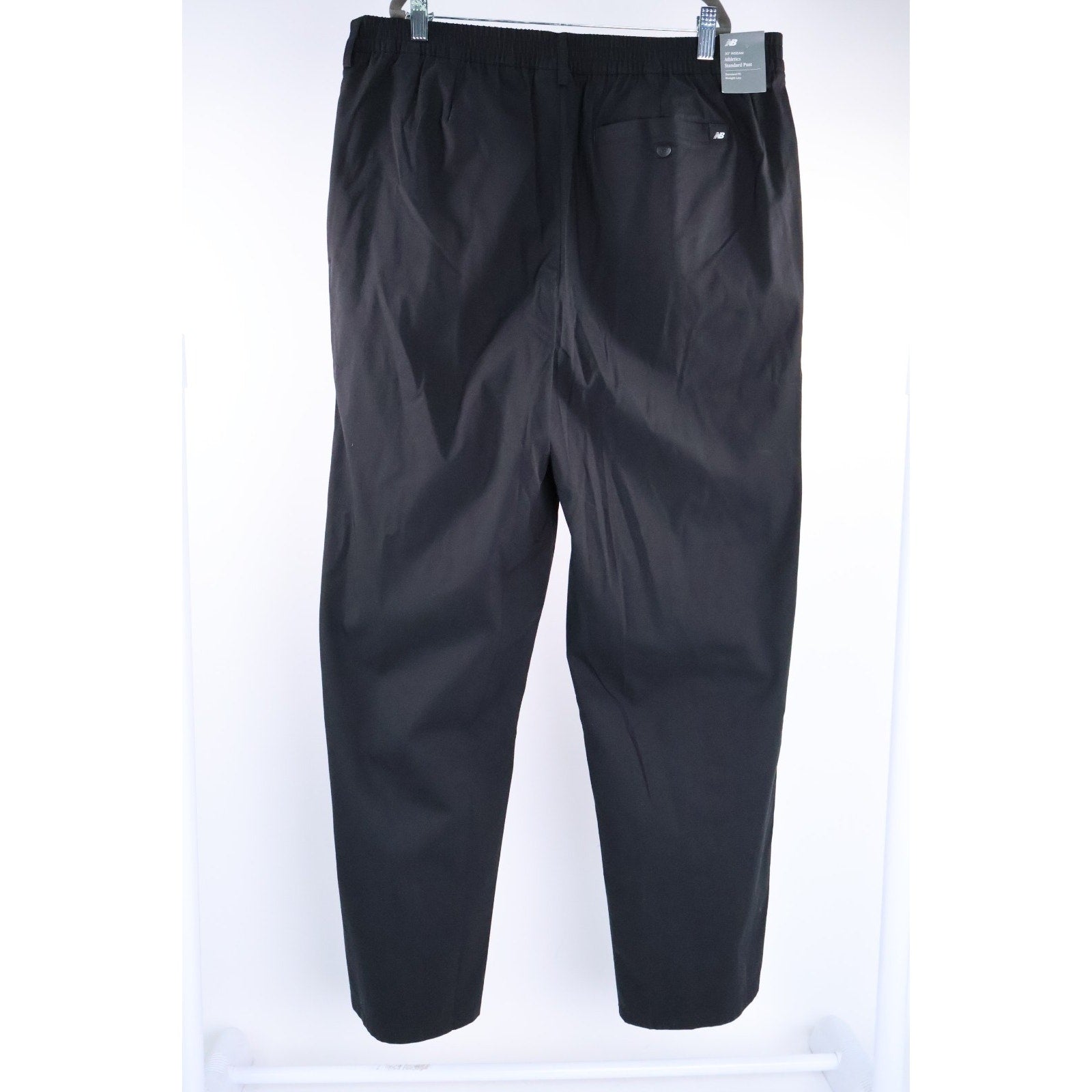 New Balance Athletics Standard Tapered Pant 30" Men's Size L NWT