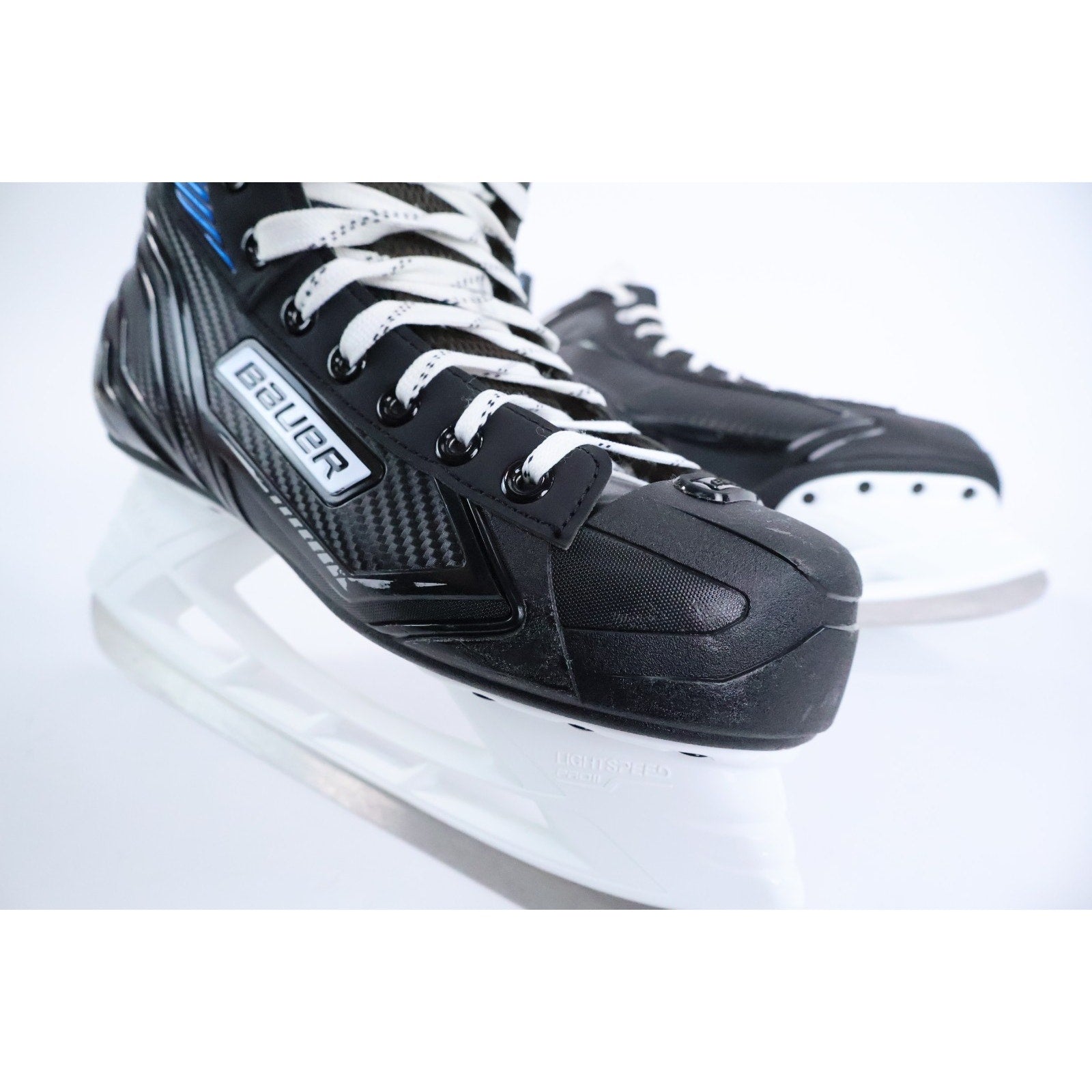 Bauer Vapor Volt Men's Hockey Skate Size 6 With Box Read