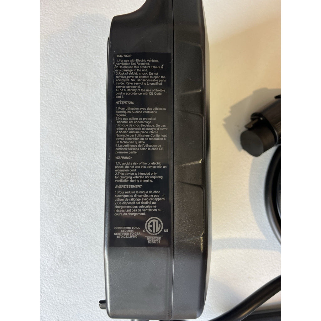 Battery Tender eCharge 40 AMP EV Charger Level 2 Mounted Indoor Outdoor READ