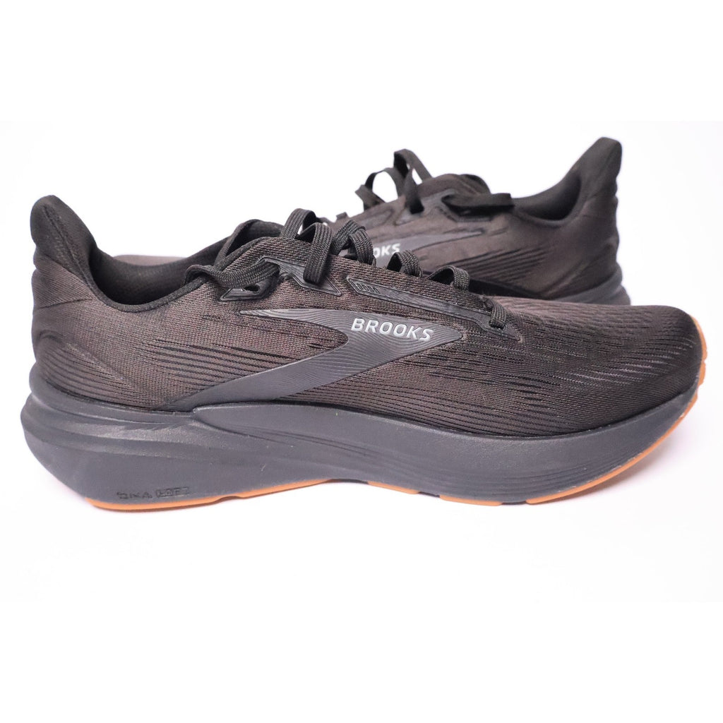 Brooks Revel 9 Men’s 9.5 D Black/Ebony/Biscuit Running Shoes New #187