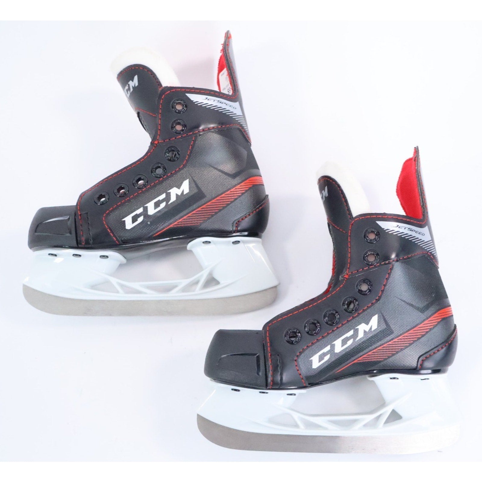 CCM Jet Speed FT455 Ice Hockey Skates Youth 11 / Shoe Size 12 / NEW Read