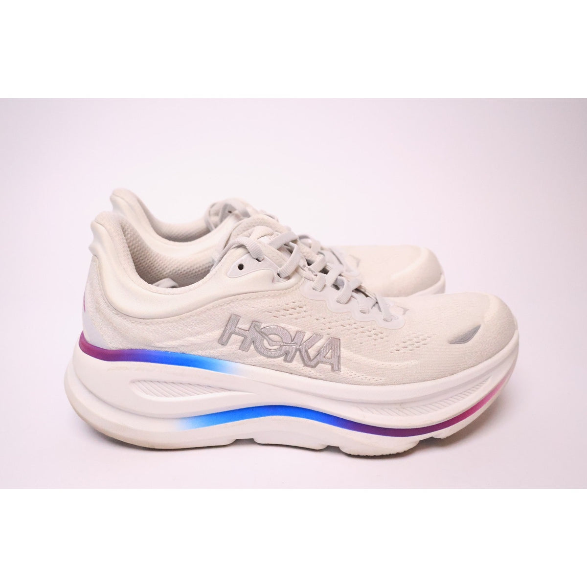 HOKA One One Bondi 9 Wide Light Gray White 1162014 CYWH Women Size 9D #205