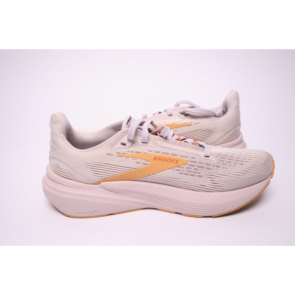 Brooks Revel 8 Running Shoes Women's 7.5 Lilac Apricot Athletic Excellent #220