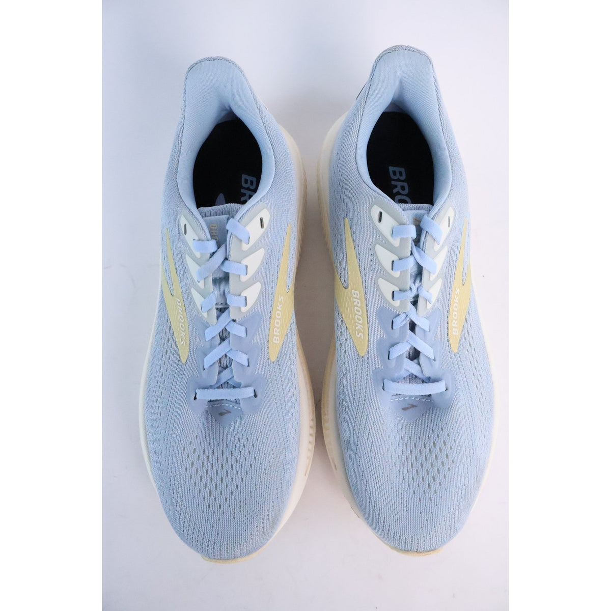 Brooks Ghost 17 Running Shoes, Skyway/Coconut/Sand, Women's Size 9 B #160