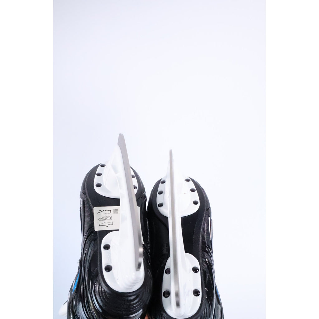 Bauer Vapor Volt Youth Ice Hockey Skates Size 11.0 MPN 1059218 Ice Hockey NEW