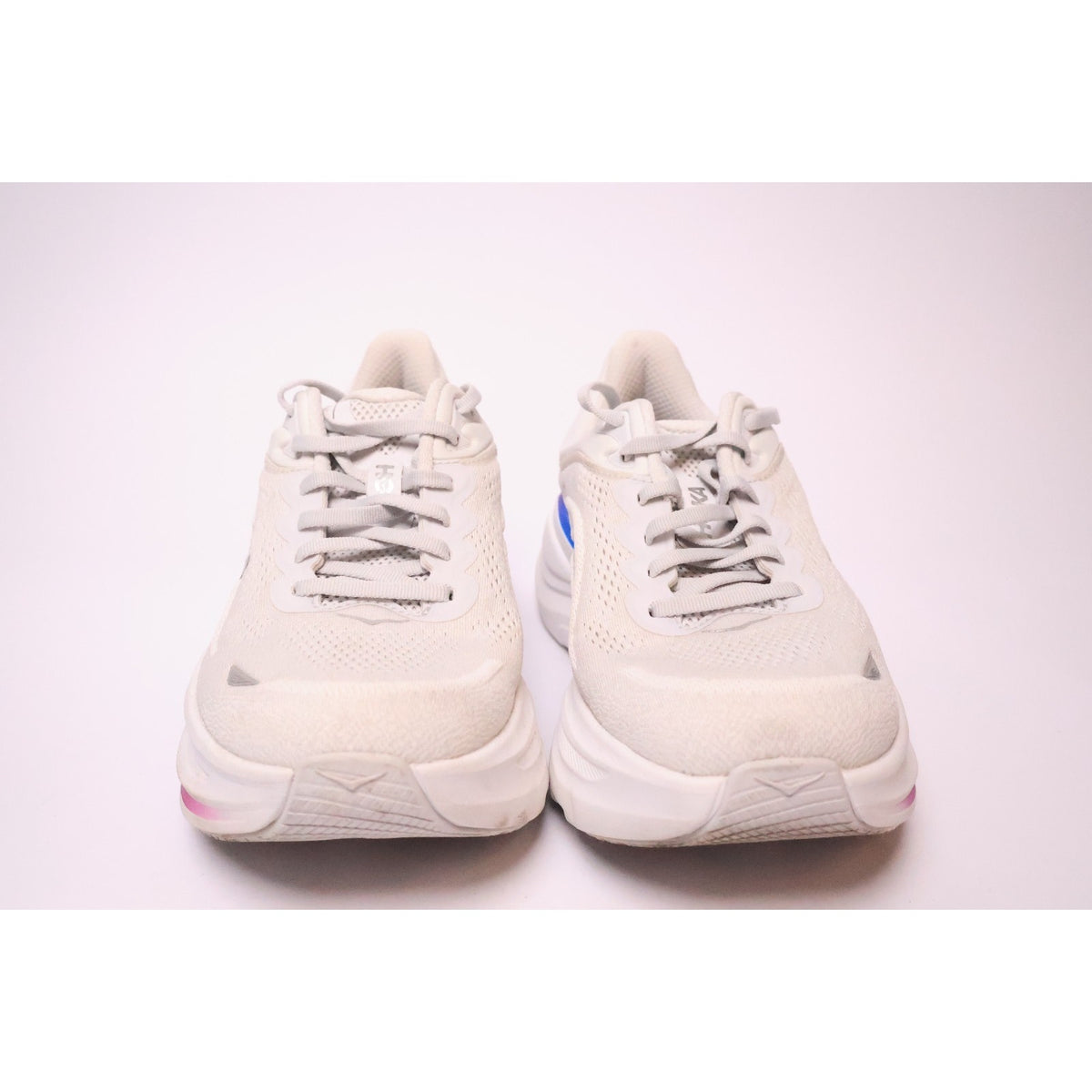 HOKA One One Bondi 9 Wide Light Gray White 1162014 CYWH Women Size 9D #205