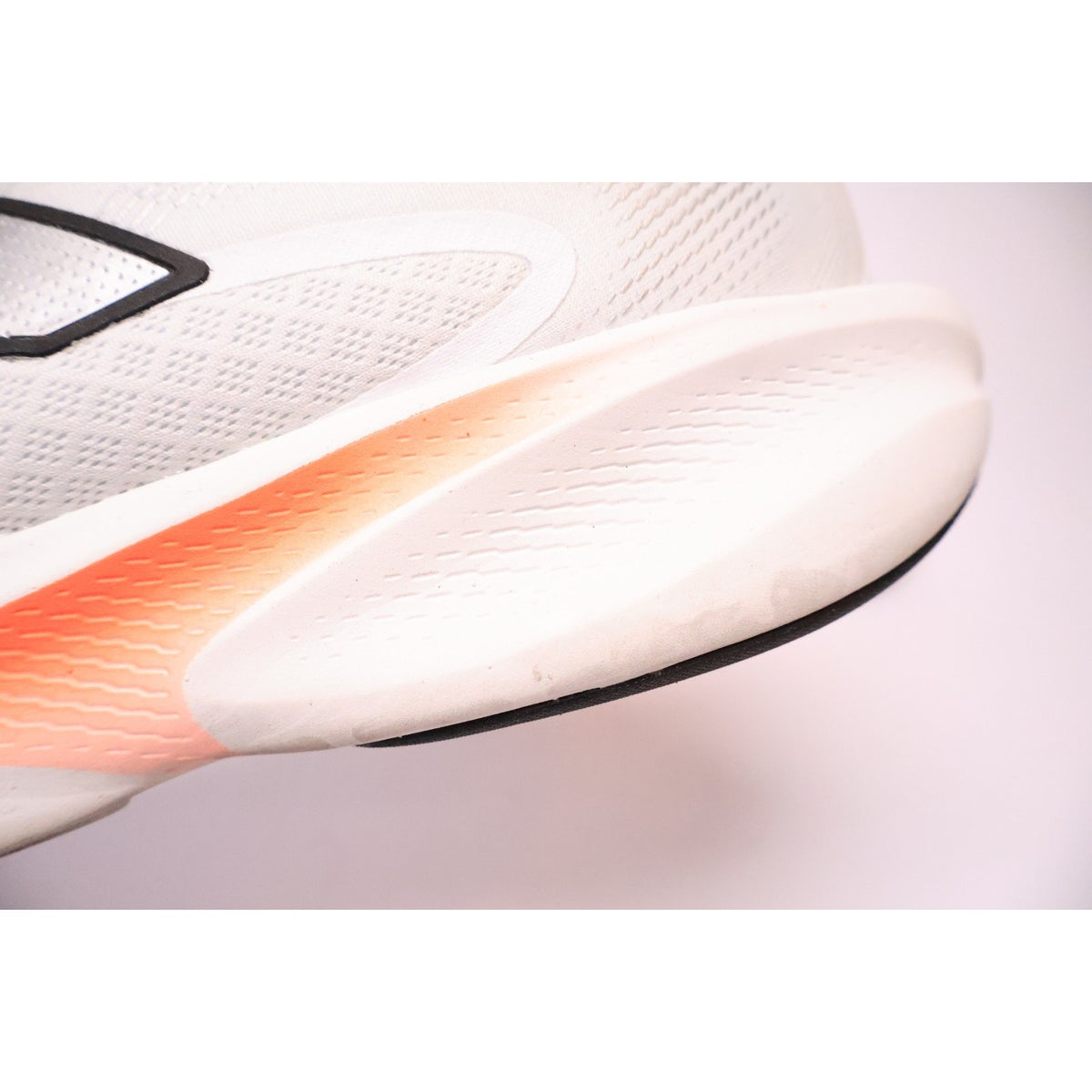 New Balance Ellipse 'White/Tangerine' | Men Sizes 12 MELPS60Y New Read #174