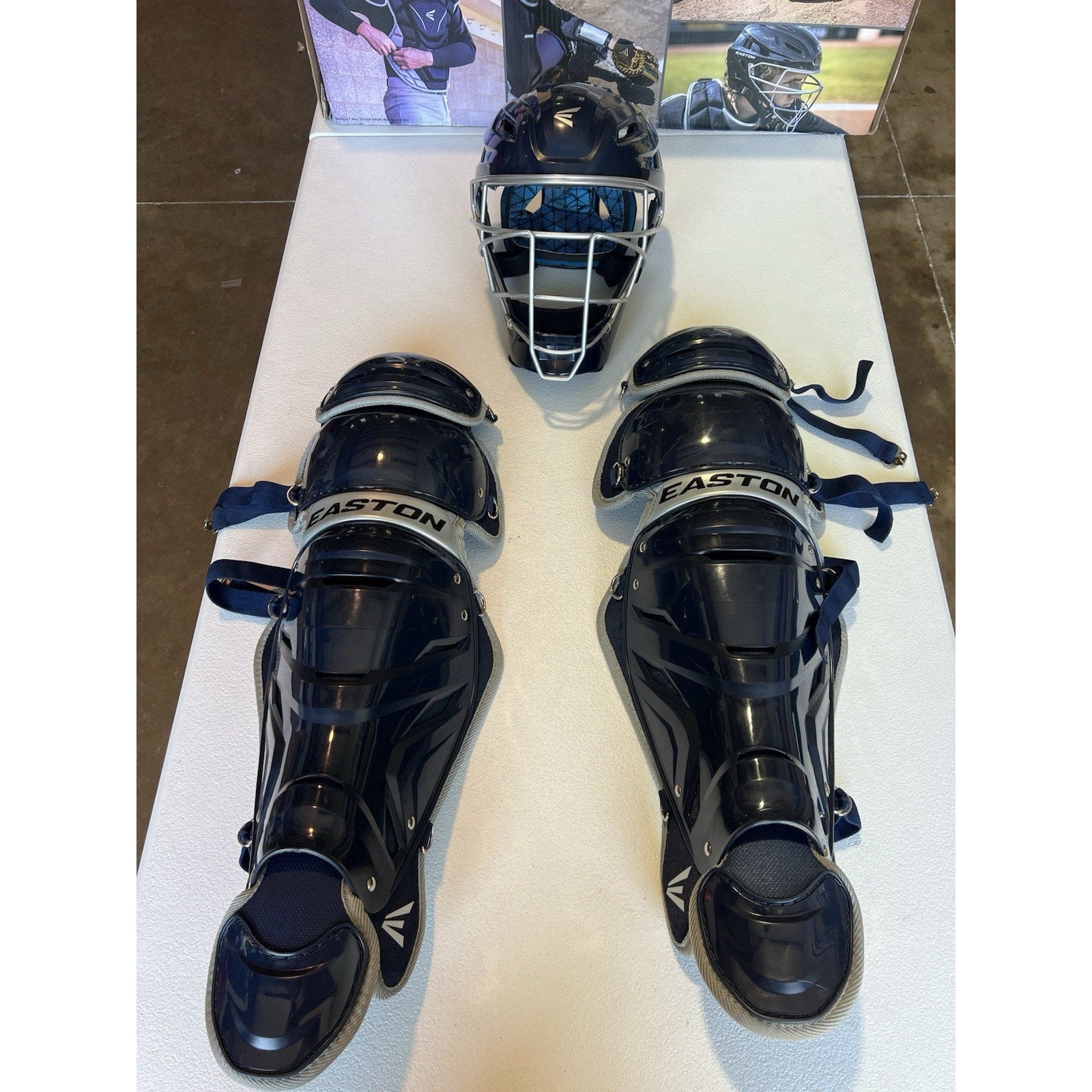 Easton Set Gametime Elite 3 Catcher's Leg Guards Helmet Adult 15+ Navy NEW Read