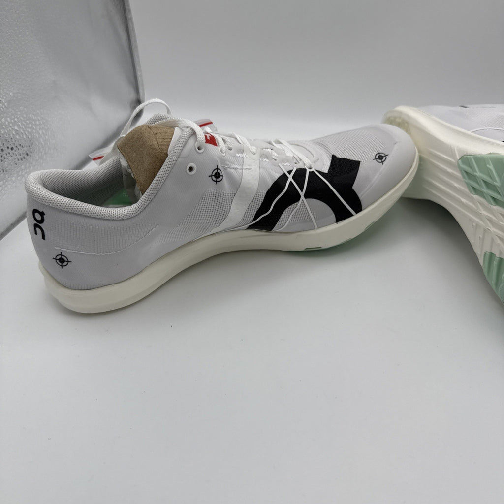 On Cloudspike 1500m Track and Field Shoes - Undyed White/Mint - Women’s Sz 7 New