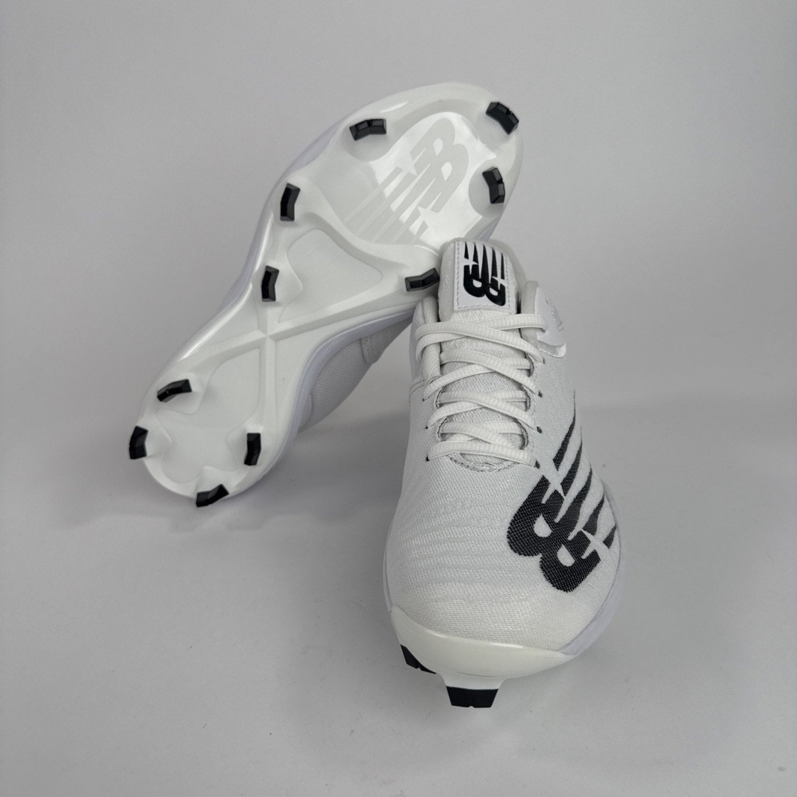 New Balance White FuelCell ,Molded Cleats Men's 7, Baseball Shoes PL4040W6