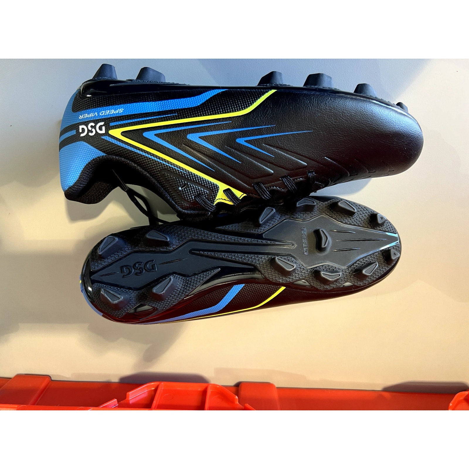DSG Kids' Speed Viper Soccer Cleats NEW! Multiple Sizes Multiple Colors