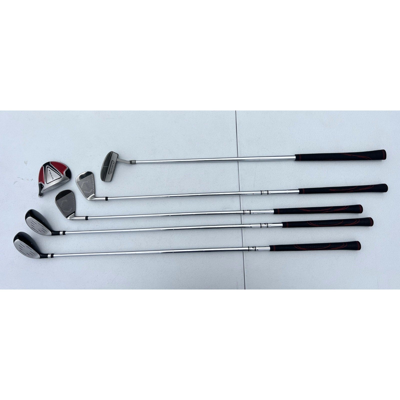 Top Flite Incomplete Golf Club Sets With Bag READ