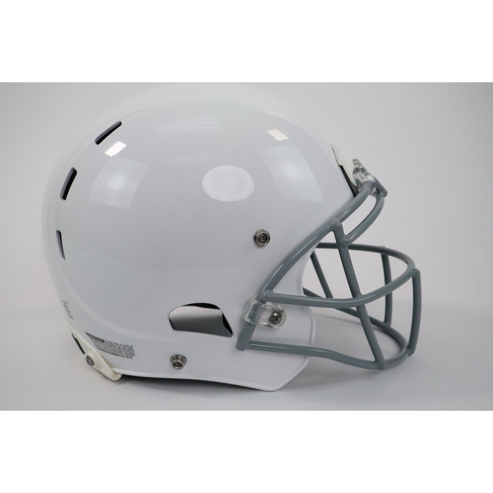 Xenith X2E+ / 2023 / Youth Football Helmet / Size Medium/ White Read INV30